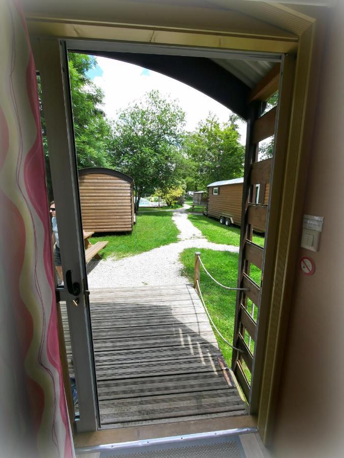 Roulottes Gites - Auberge De La Riviere Foncine-le-Haut Zewnętrze zdjęcie