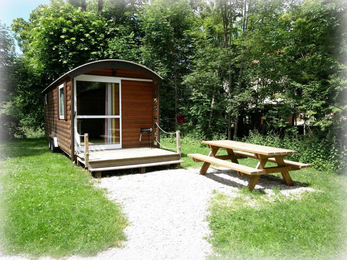 Roulottes Gites - Auberge De La Riviere Foncine-le-Haut Zewnętrze zdjęcie