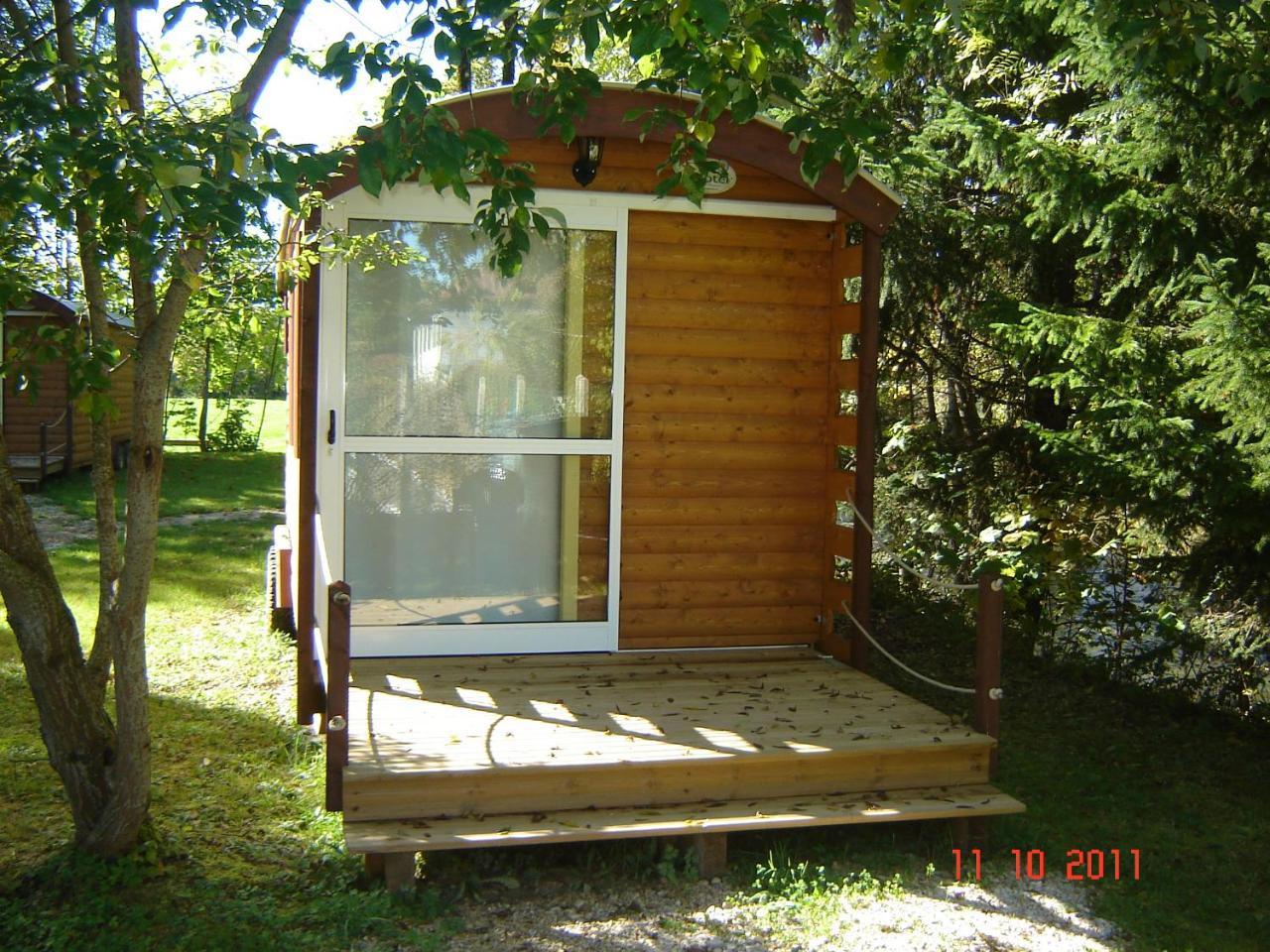 Roulottes Gites - Auberge De La Riviere Foncine-le-Haut Zewnętrze zdjęcie